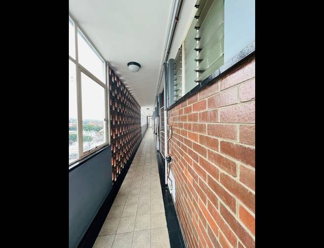 1 BEDROOM APARTMENT FOR SALE IN BEREA